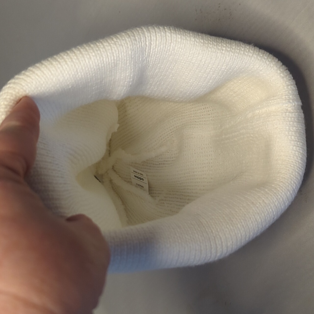 Adidas White Knit Hat Beanie Folded Cuff Trefoil Logo - Picture 4 of 4